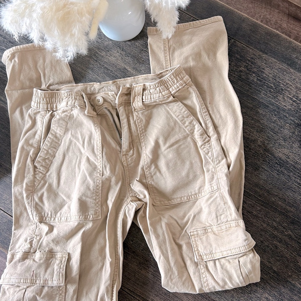 American Eagle straight leg cargo pants